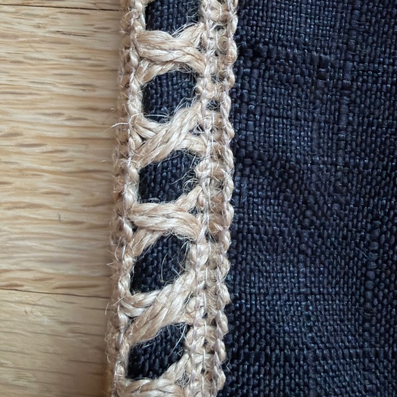 NordECO Home Pillow Cover Black 17" X 17" - Picture 11 of 12